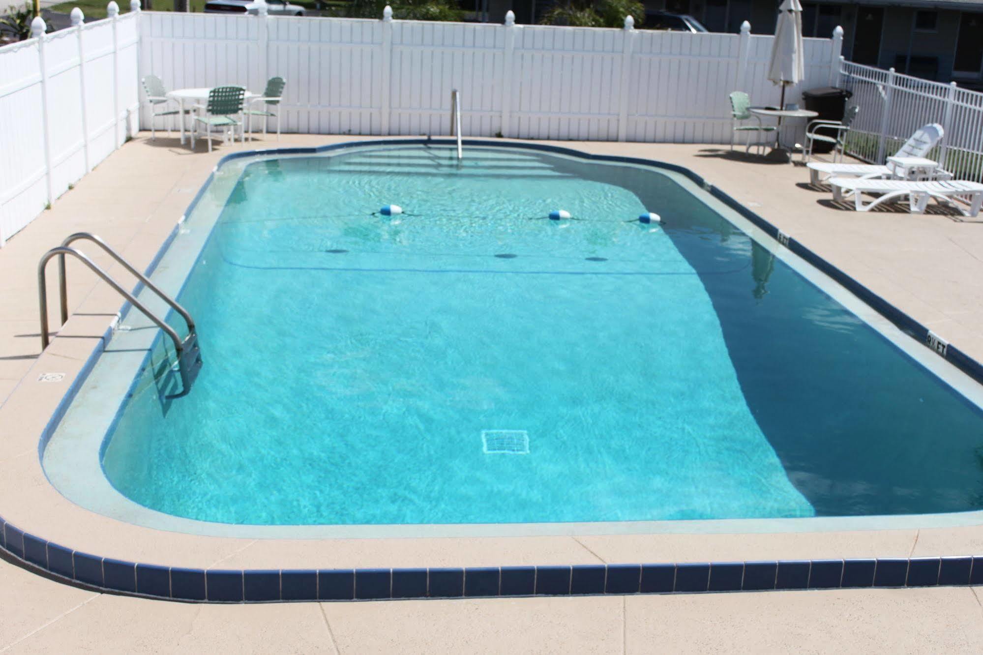 Carters Motel And Mobile Home Village Edgewater  Exterior foto