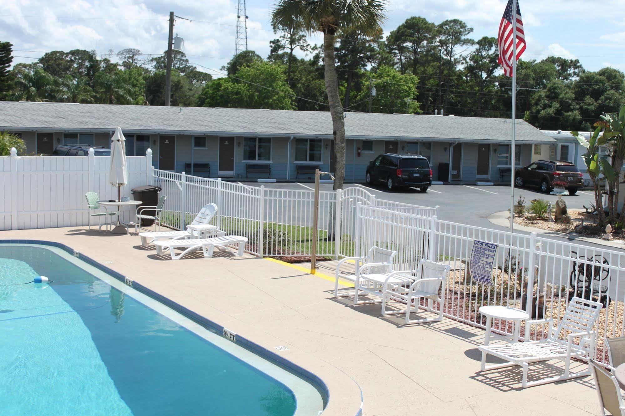 Carters Motel And Mobile Home Village Edgewater  Exterior foto
